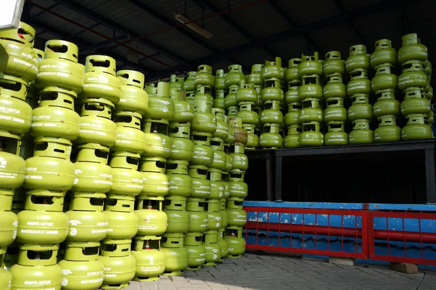 Pertamina Tambah 955 Ribu Tabung LPG 3 Kg Selama Libur Panjang Kenaikan Isa Almasih di Jatim