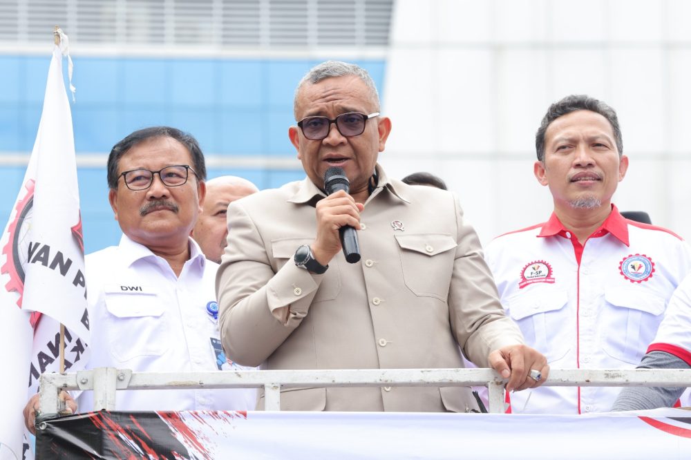 Kemnaker Siapkan Tim Khusus Tindaklanjuti Perselisihan Industrial di PT Epson