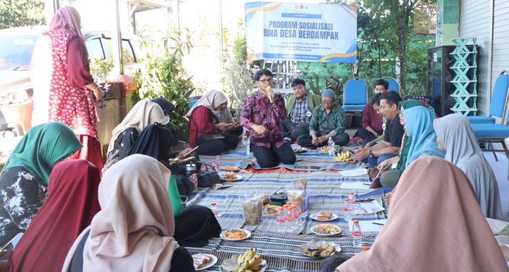 Pelatihan Fotografi Produk Dorong UMKM Bandeng Kalanganyar Lebih Kompetitif di Era Digital