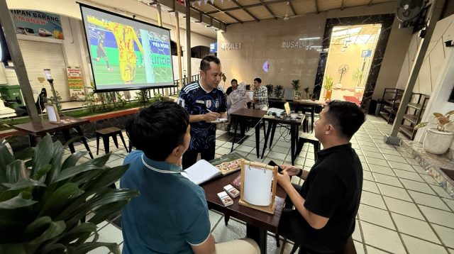 Efek Piala Dunia, Omzet Loko Cafe Stasiun Gubeng Naik 20 Persen