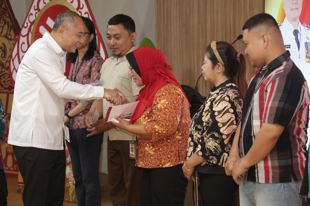 Sebanyak 3.850 Warga Surabaya Terima BLT DBHCHT 2026, Cair Dua Tahap