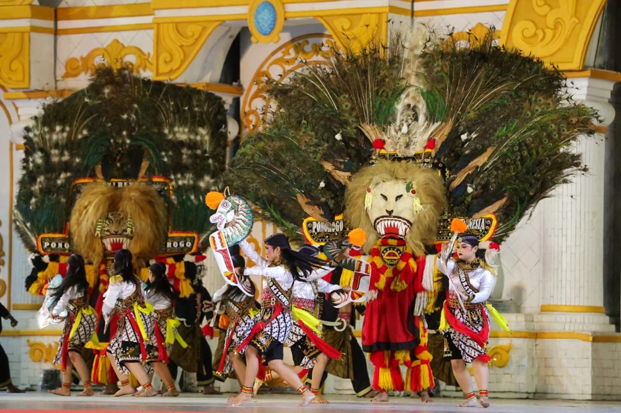 Bawa Lagu Khas Kota Pahlawan, Reog Purbaya Surabaya Guncang Panggung FNRP 2026