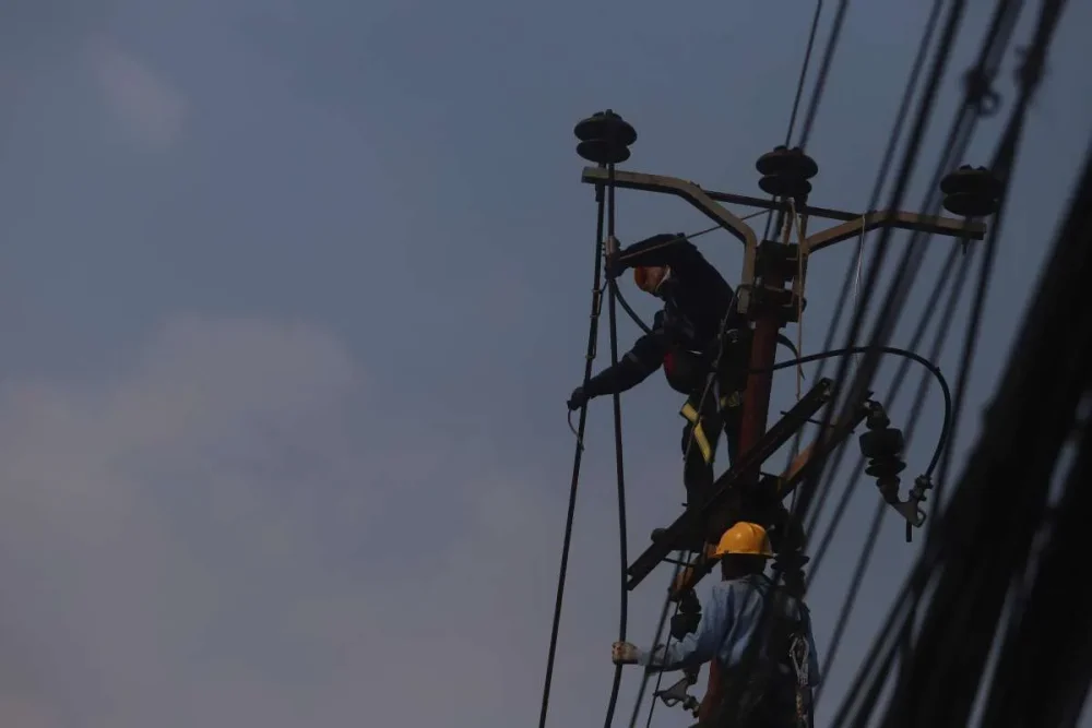 Pemadaman Listrik Bergilir Melanda Pulau Jawa, PLN: Kami Mohon Maaf