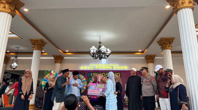 Bayar PBB Berhadiah Umrah, Kepatuhan Pajak Desa Purwosono Tembus 98 Persen