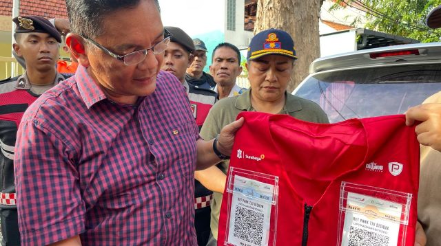Inovasi Baru, Rompi QRIS Jukir Surabaya Siap Perkuat Parkir Digital