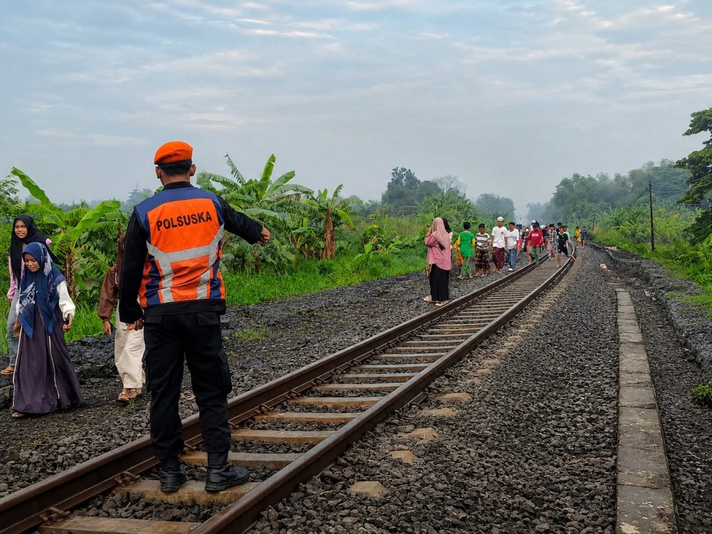 Dua Kereta Jadi Sasaran Pelemparan Batu di Probolinggo