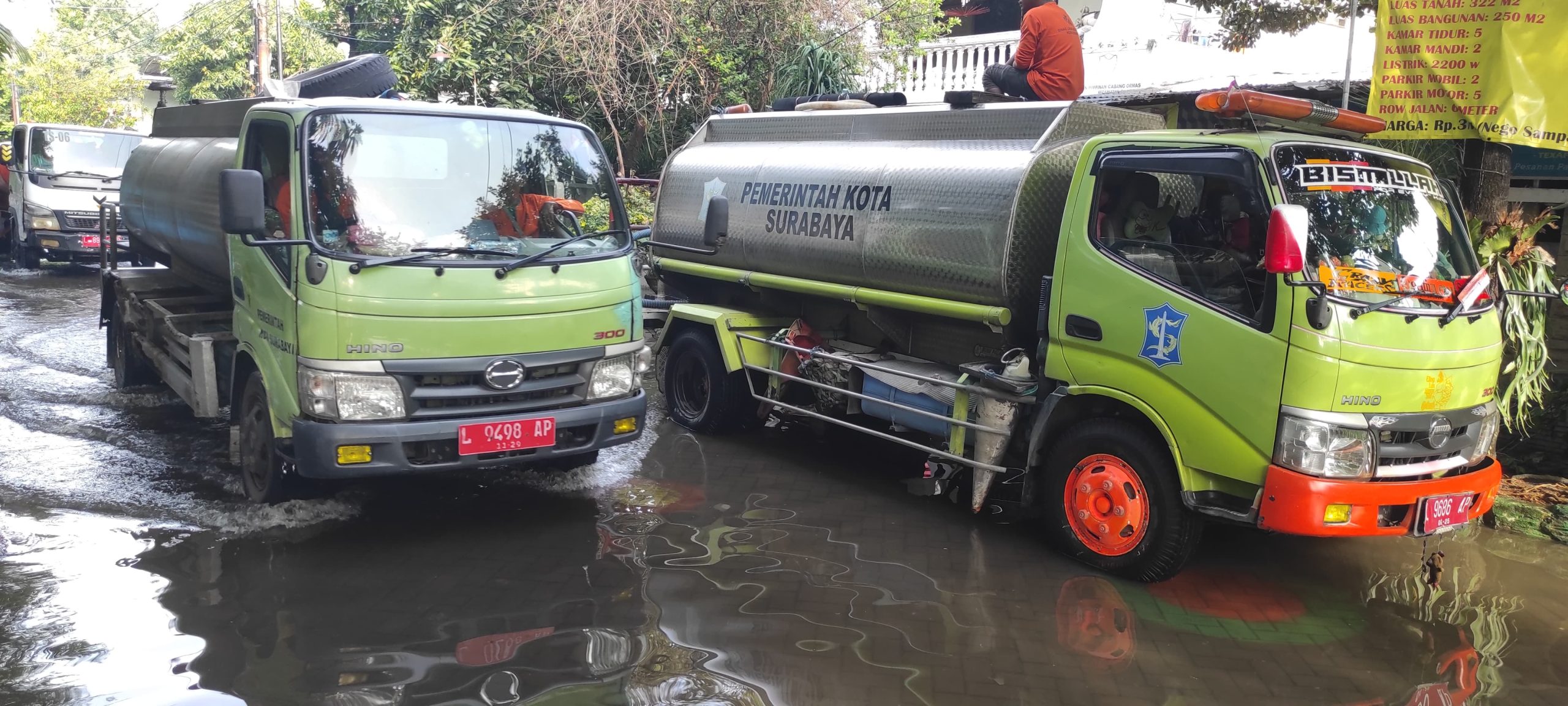 Pemkot Surabaya Kerahkan Puluhan Armada Pompa Mobile Tangani Genangan