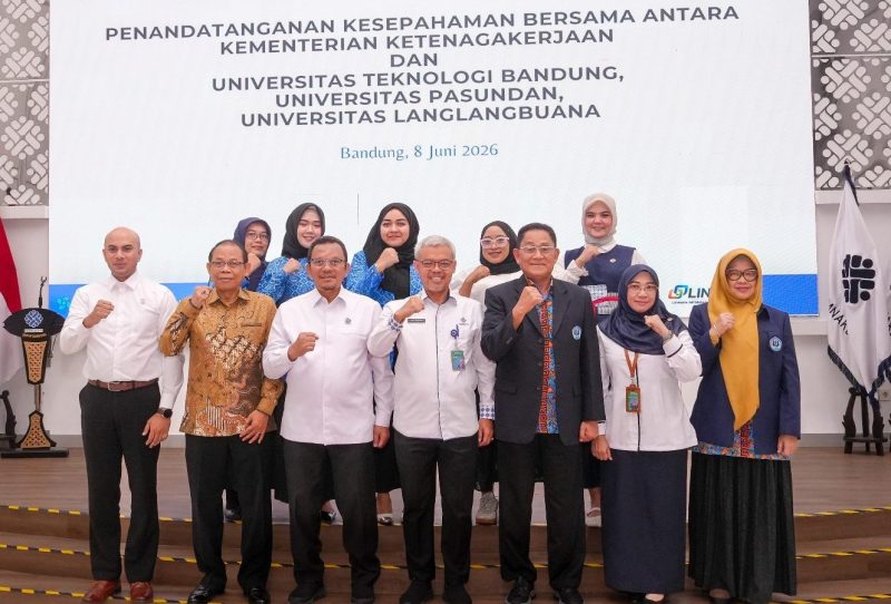 Kemnaker Gandeng Tiga Kampus di Bandung Perkuat Pengembangan SDM dan Riset