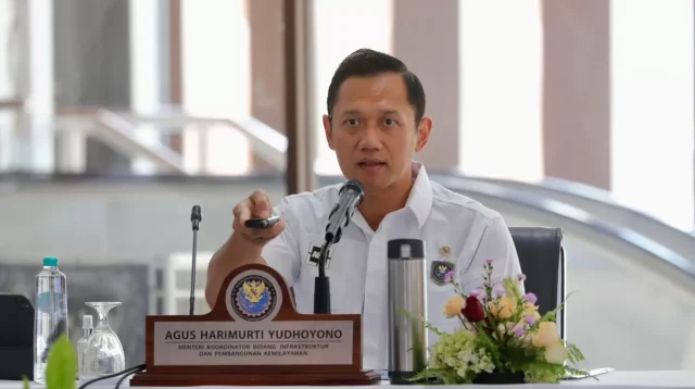 Gantikan Luhut, AHY Jadi Ketua Komite Kereta Cepat Jakarta-Bandung