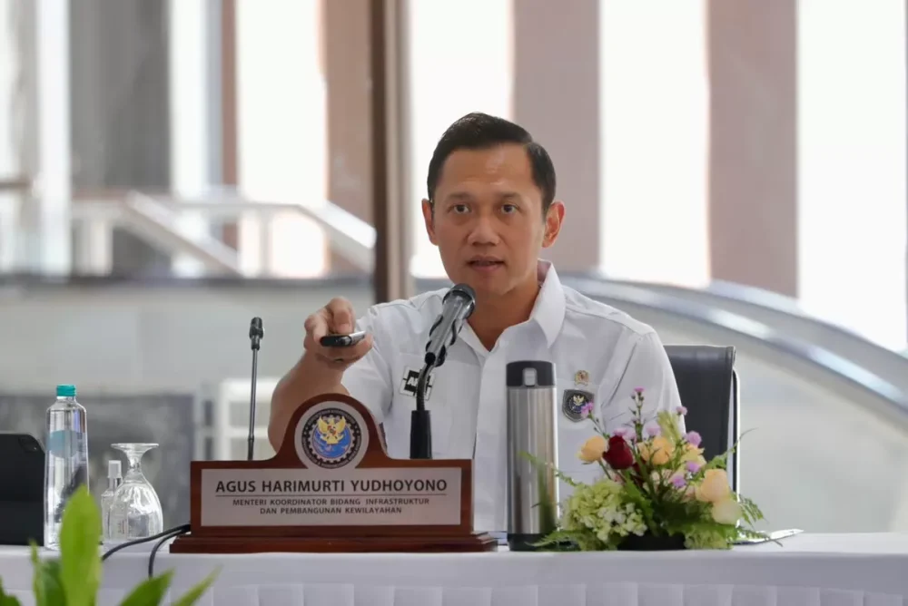 Gantikan Luhut, AHY Jadi Ketua Komite Kereta Cepat Jakarta-Bandung
