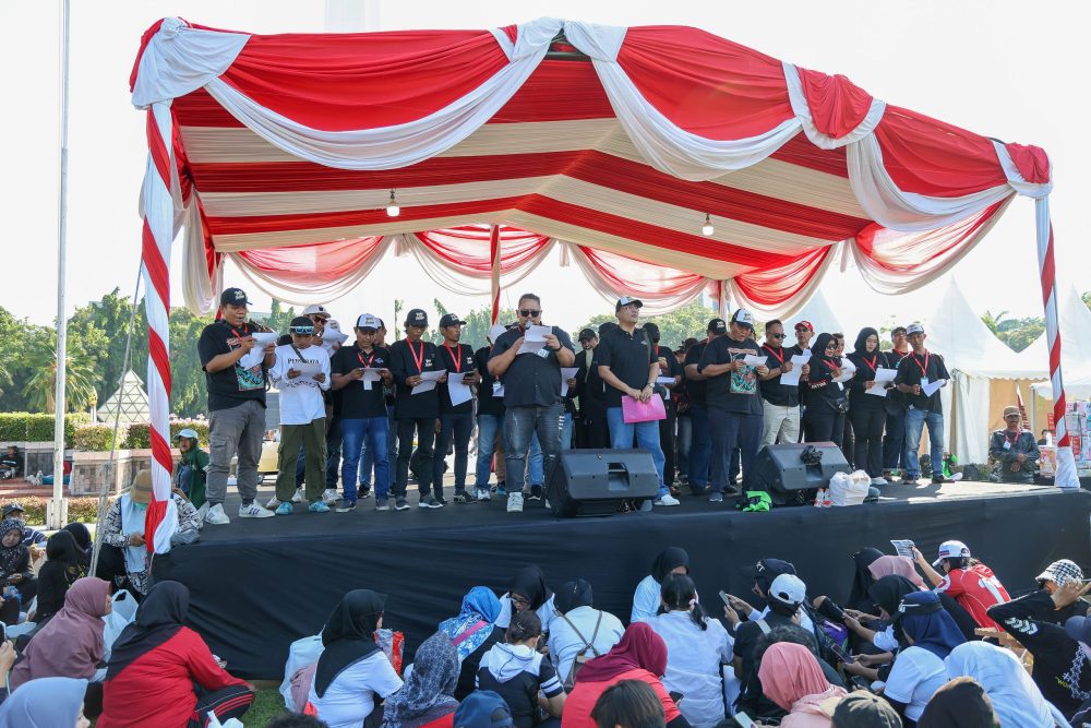 4.000 Arek Suroboyo Gelar Apel Akbar Jogo Suroboyo di Tugu Pahlawan, Gaungkan Semangat "Wani Tertib"