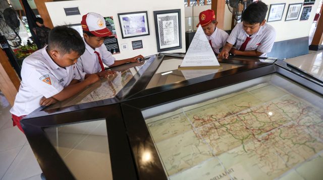 Pameran Cross Musea Pertiwi 2026: Sensasi Menelusuri Sejarah Lewat Teknologi AI dan Imersif