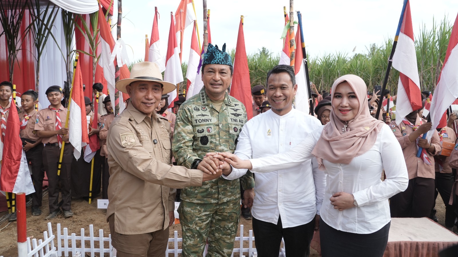 Kawal Ketahanan Pangan, KSAU Turun Gunung Hadiri Panen Tebu SGN di Jember