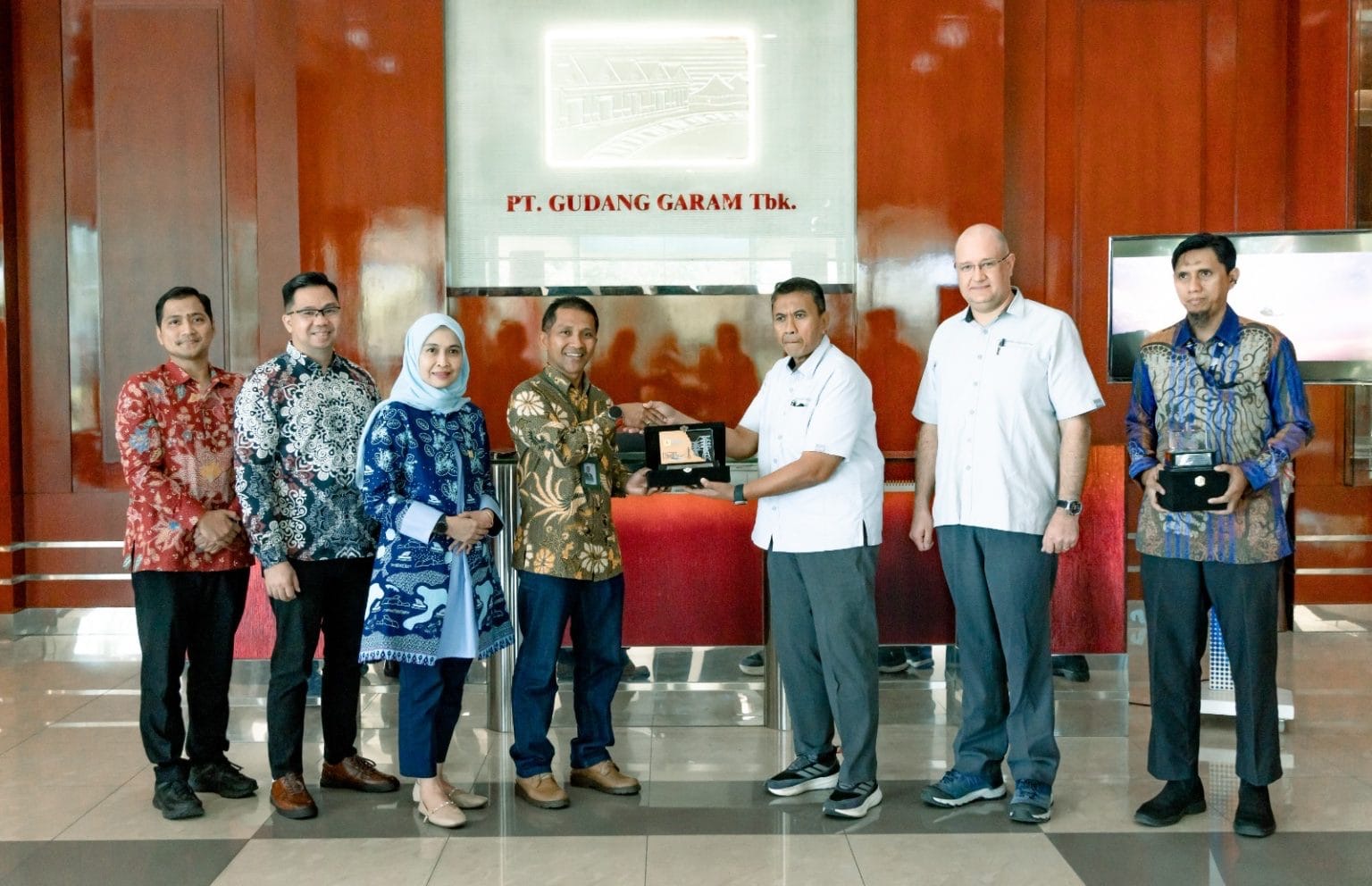 PLN dan Gudang Garam Bersinergi Perkuat Keandalan Listrik demi Keberlanjutan Industri