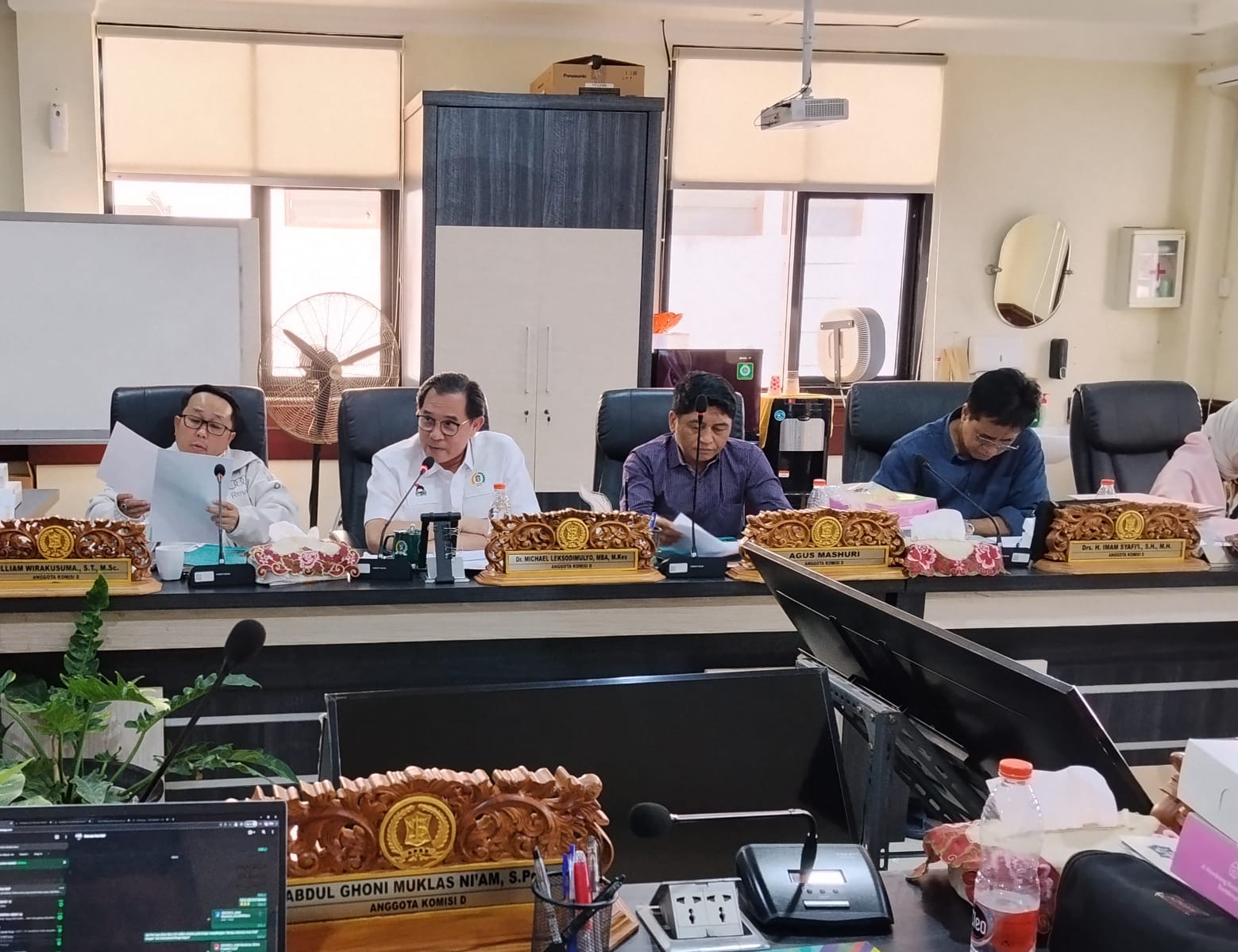 Rapat LPJ Memanas, Komisi D Cecar Manajemen RSUD BDH Soal Data Keuangan dan Kelangkaan Obat
