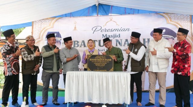 Resmikan Masjid Baitun Najah di Rowokangkung, Bupati Indah Minta Jadi Tempat Kreativitas Pemuda