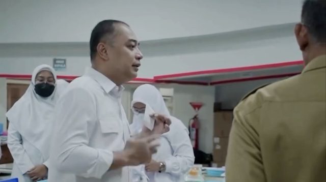 Sidak RSUD Soewandhie, Wali Kota Eri Wajibkan RS Bayar Denda ke Pasien Jika Obat Telat