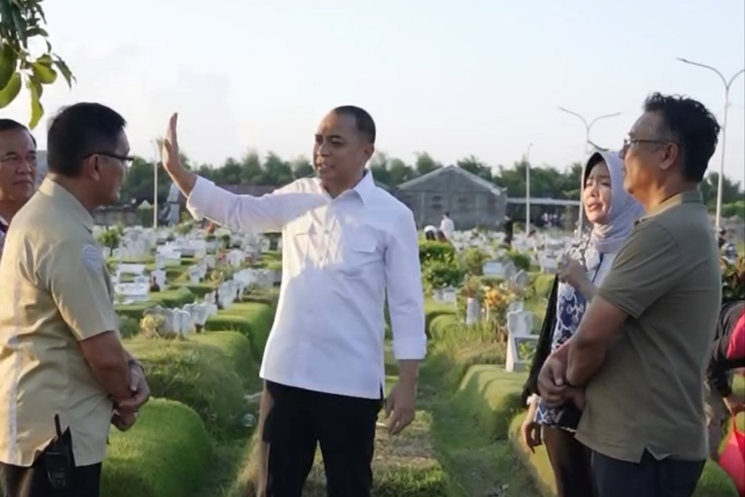 Geram Pungli Parkir Makam Keputih, Eri Cahyadi Pasang Portal Nontunai dan CCTV