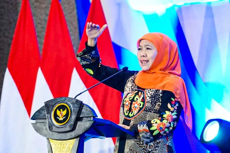 Gubernur Jawa Timur Khofifah Indar Parawansa menyampaikan capaian transaksi Koperasi Merah Putih Jatim yang mencapai Rp17,45 miliar dan menjadi tertinggi secara nasional.