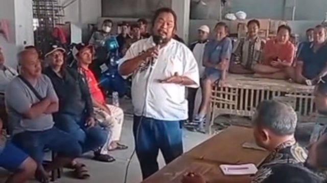 Pedagang Pasar Surabaya Desak Wali Kota Eri Evaluasi Direksi PT Pasar Surya