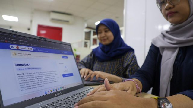 Pemkot Surabaya Uji Coba Inovasi Brida Step, Atasi Distorsi Bantuan Warga Miskin