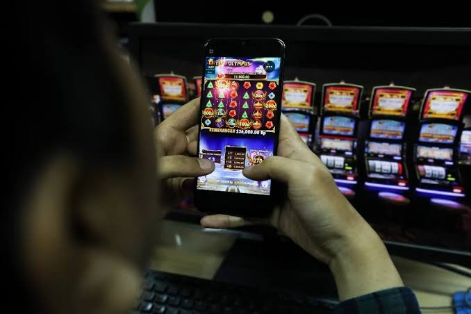 Inilah Ciri-ciri Orang yang Kecanduan Judi Online