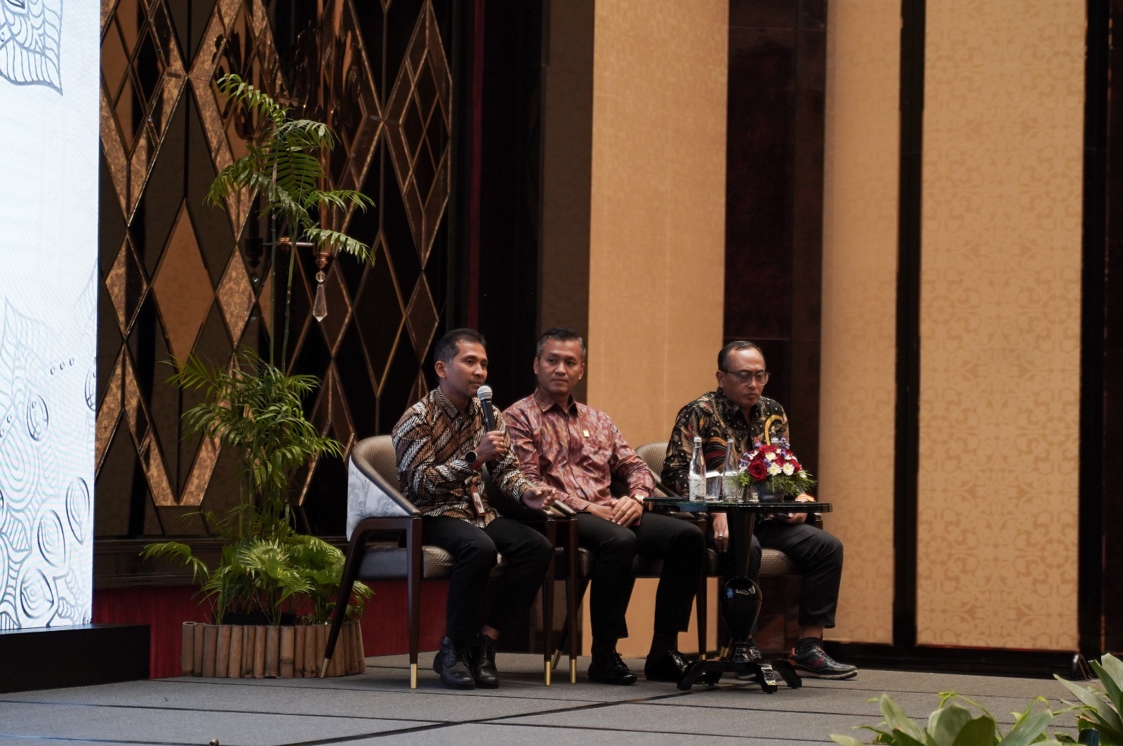 PLN Perkuat Pasokan Listrik Industri Jatim-Bali, KEK Gresik Siap Naikkan Daya hingga 500 MW