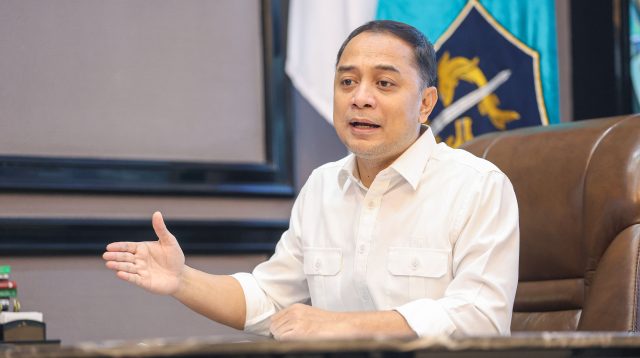 Wali Kota Eri Tegaskan Larangan Eksploitasi Hewan dan Donasi Tanpa Izin di Jalan Tunjungan