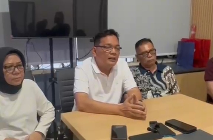 Terbongkar Lewat Hotline Lapor Cak Eri, Oknum Dishub Surabaya Jual Beli Loker Rp20 Juta 