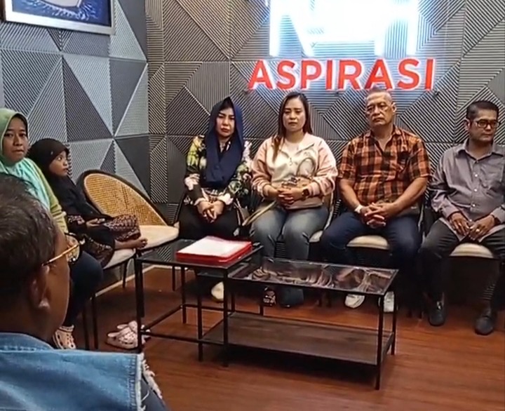 Tepis Isu Viral Bocah Ditelantarkan, Wawali Armuji Sidak Kediaman Ayah A di Keputran