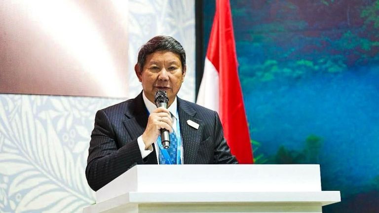 Ketua Umum FORMAS Yohanes Handojo Budhisedjati menyampaikan sambutan di hadapan peserta