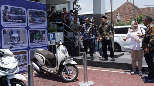 Nekat Nunggak Pajak Rp300 Miliar, Aset Puluhan Perusahaan di Jatim Disita dan Dilelang