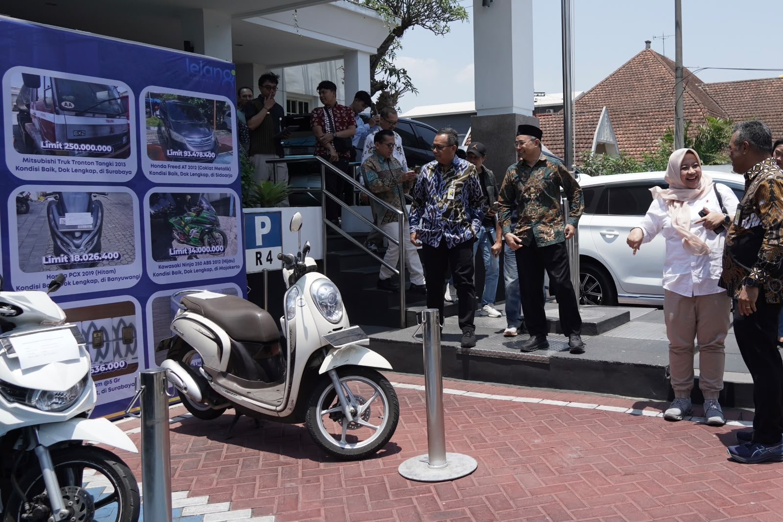 Nekat Nunggak Pajak Rp300 Miliar, Aset Puluhan Perusahaan di Jatim Disita dan Dilelang