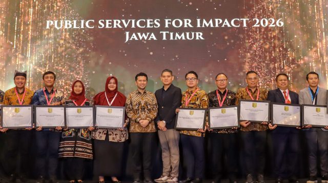 5 Perangkat Daerah Pemkot Surabaya Raih Penghargaan Public Service For Impact of The Year Jatim 2026