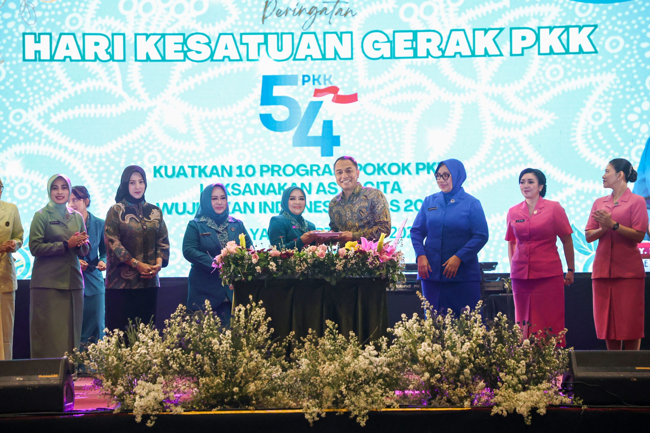 Sentuh Ribuan Keluarga, Pemkot Surabaya Apresiasi Dedikasi Tanpa Batas Kader PKK