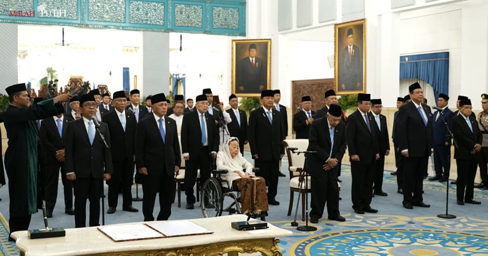 Presiden Prabowo Subianto melantik anggota Wantimpres di Istana Negara pada 2 Oktober 2026