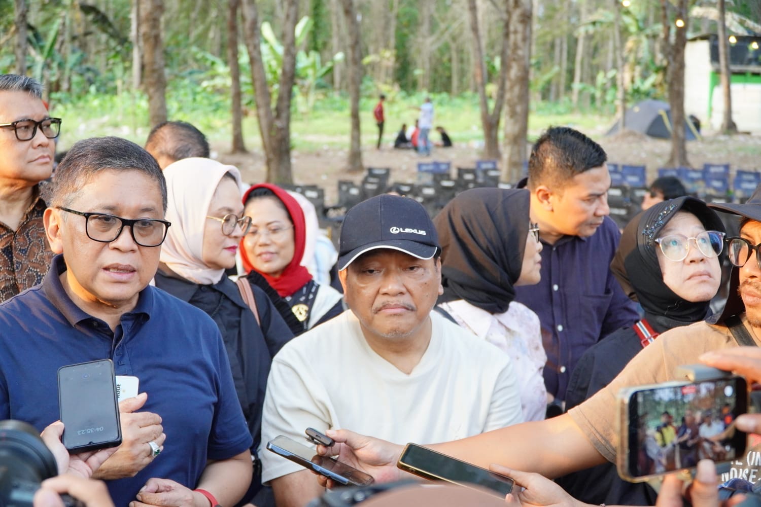 Bukan Sekadar Tanam Mangrove, Warga Teluk Asmara Diajak Panen Cuan dari Limbah dan Wisata