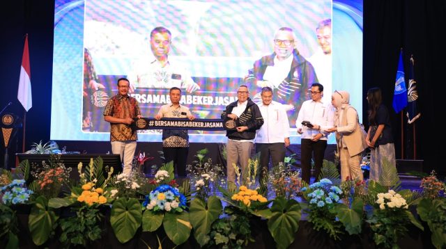 Beri Kuliah Umum di UNESA, LPS Ingatkan Gen Z Waspadai Bahaya Finansial Digital