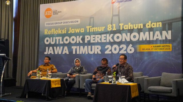 Diskusi FGD Refleksi Jawa Timur 81 Tahun dan Outlook Perekonomian Jawa Timur 2026 yang digelar JEBS di Hotel Kampi Surabaya, Selasa (27/10/2026).