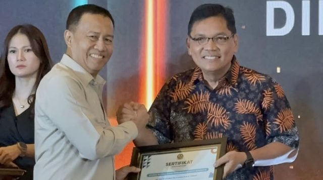 Sabet Dua Penghargaan Kemenhub, Surabaya Bersiap Hadapi Era Kendaraan Listrik
